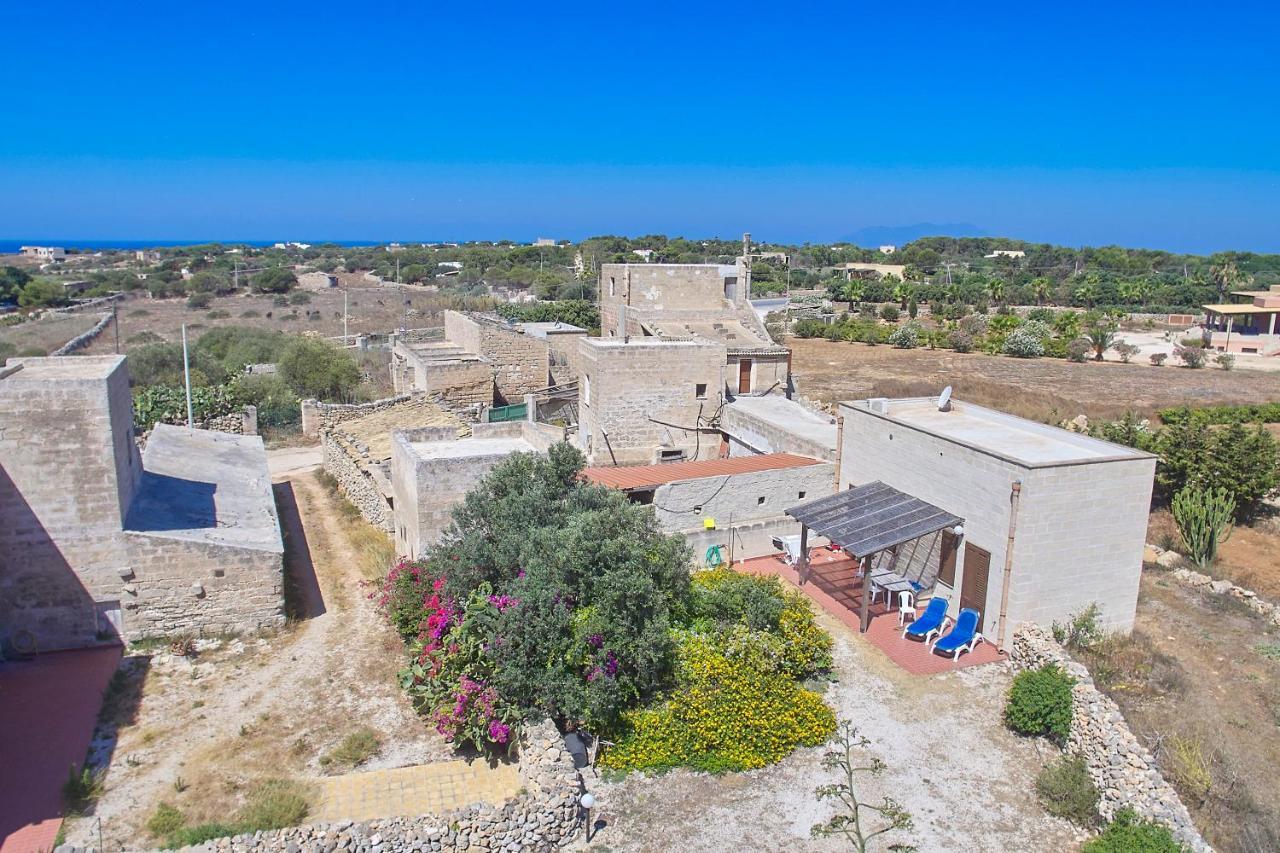 Case Canino Favignana Exterior foto
